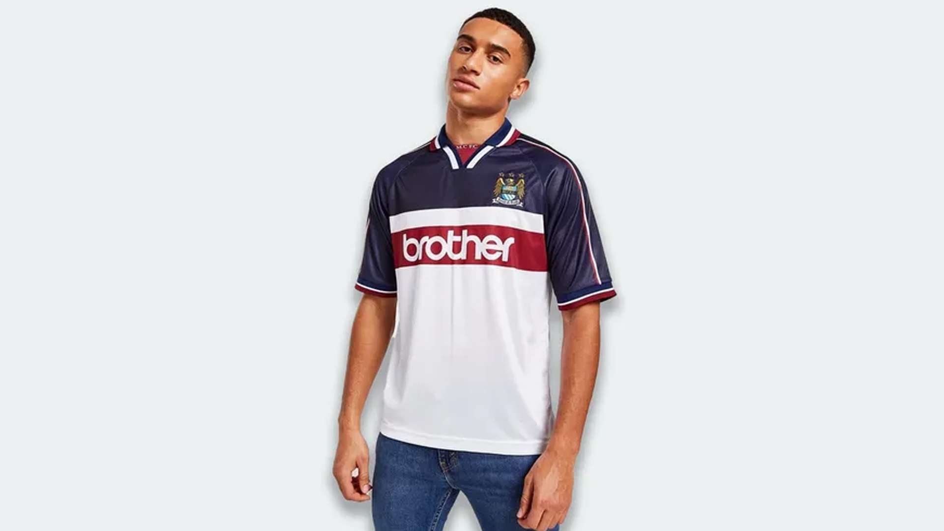 满逐渐浮出 满逐渐浮出